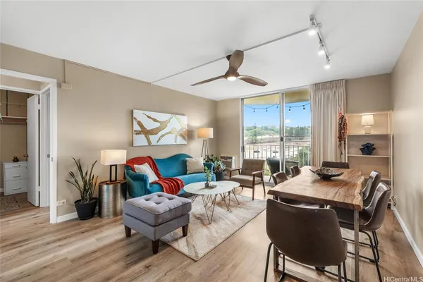 $268,000 | 98-1038 Moanalua Road, Unit 7606, Aiea, HI 96701