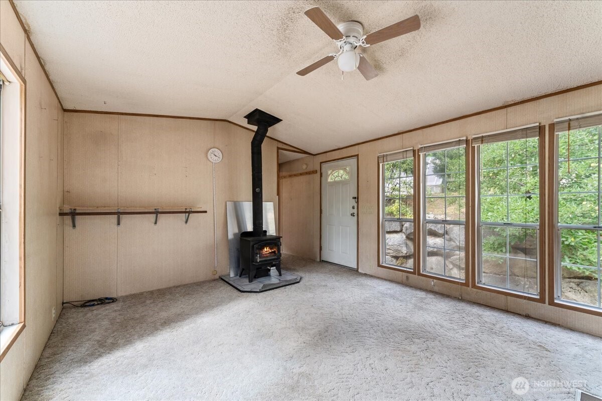 17968 Entiat River Road Entiat, WA 98822 - Photo 6 of 29