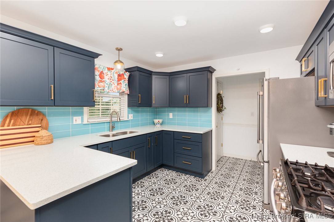 4410 Erin Drive Floyds Knobs, IN 47119 - Photo 12 of 33