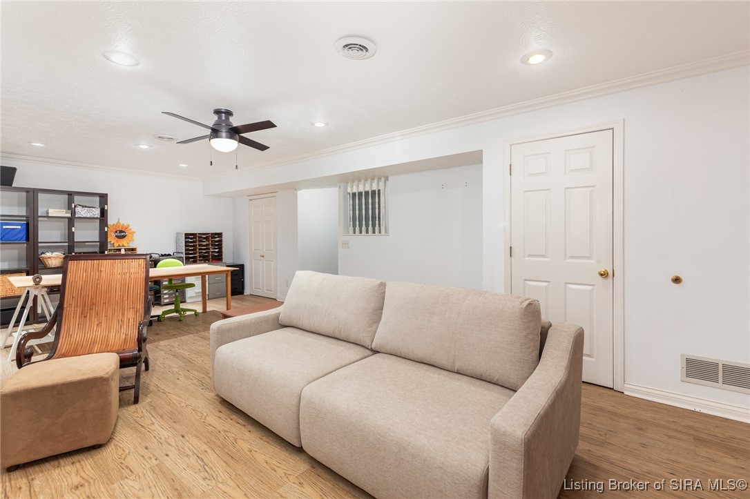 4410 Erin Drive Floyds Knobs, IN 47119 - Photo 20 of 33