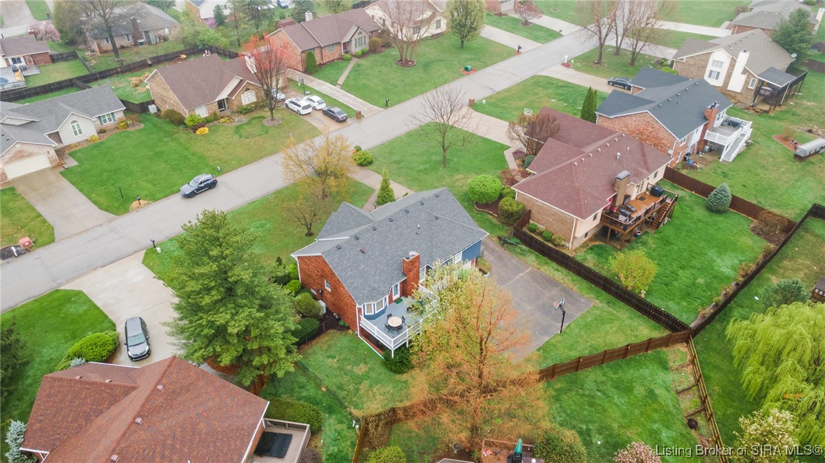 4410 Erin Drive Floyds Knobs, IN 47119 - Photo 29 of 33