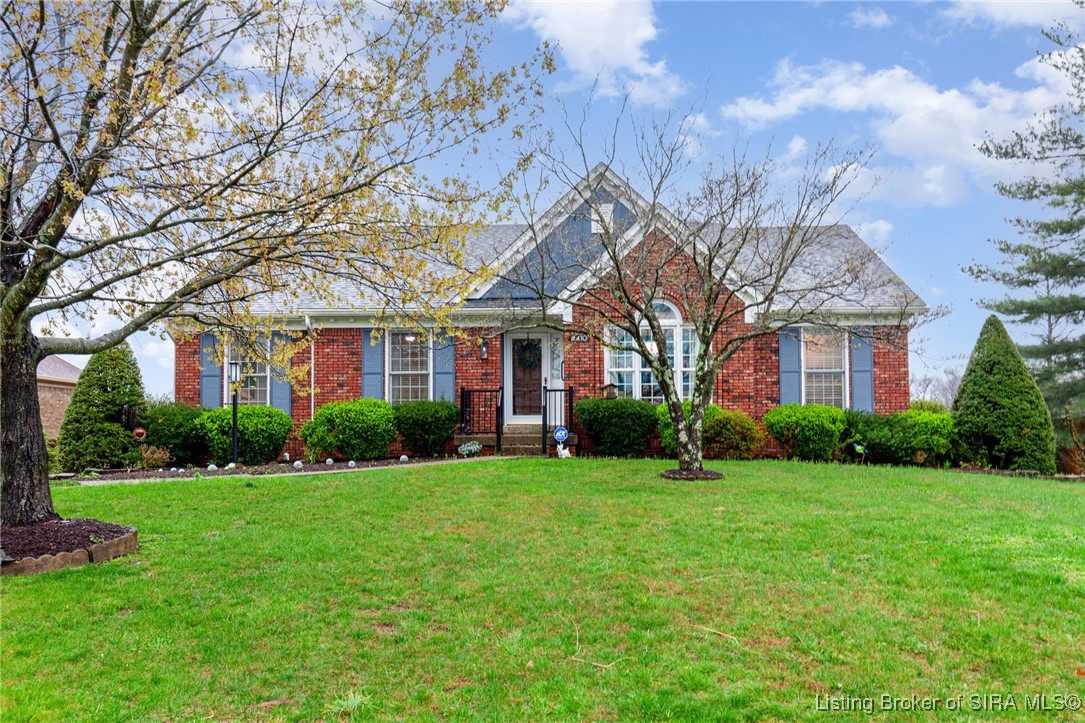 4410 Erin Drive Floyds Knobs, IN 47119 - Photo 3 of 33