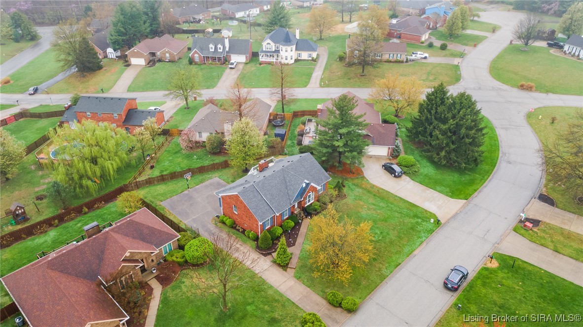 4410 Erin Drive Floyds Knobs, IN 47119 - Photo 31 of 33