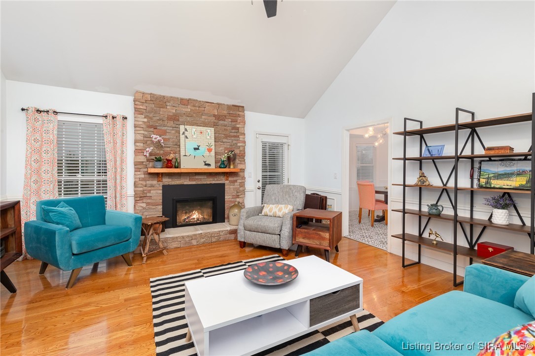 4410 Erin Drive Floyds Knobs, IN 47119 - Photo 8 of 33