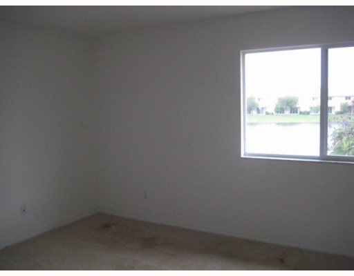 3721 Oleander Terrace Riviera Beach, FL 33404 - Photo 5 of 6 Additional Photo
