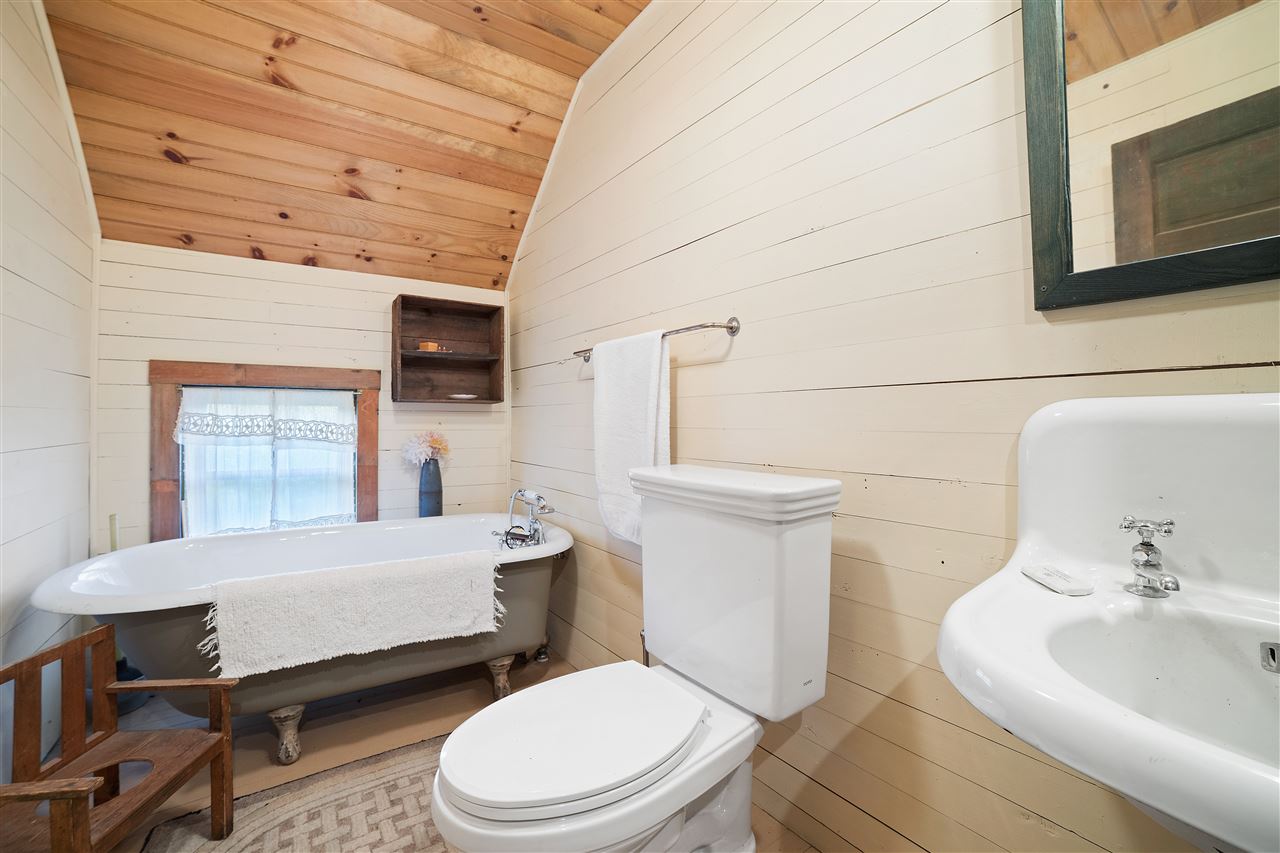 1575 Cleveland Hill Road Tamworth, NH 03886 - Photo 29 of 40 Gallery Image 29