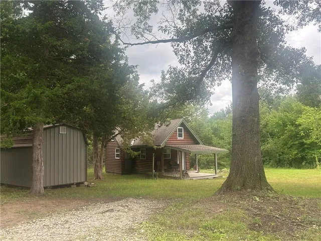 $269,000 | 5298 Chihuahua Road, Higginsville, MO 64037
