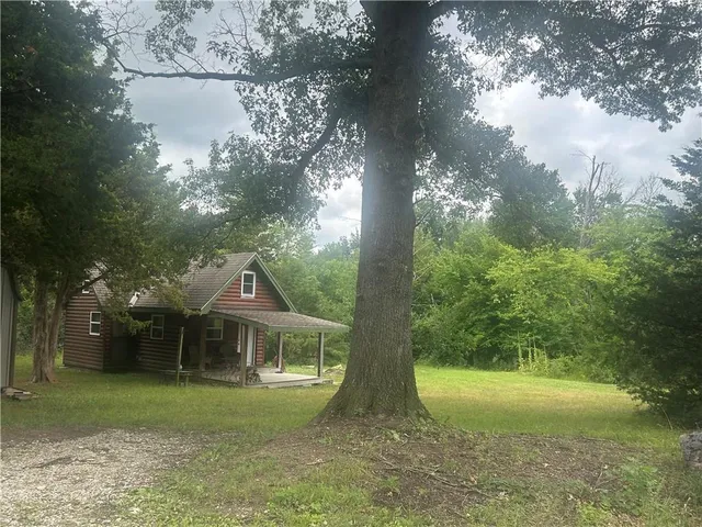 $269,000 | 5298 Chihuahua Road, Higginsville, MO 64037