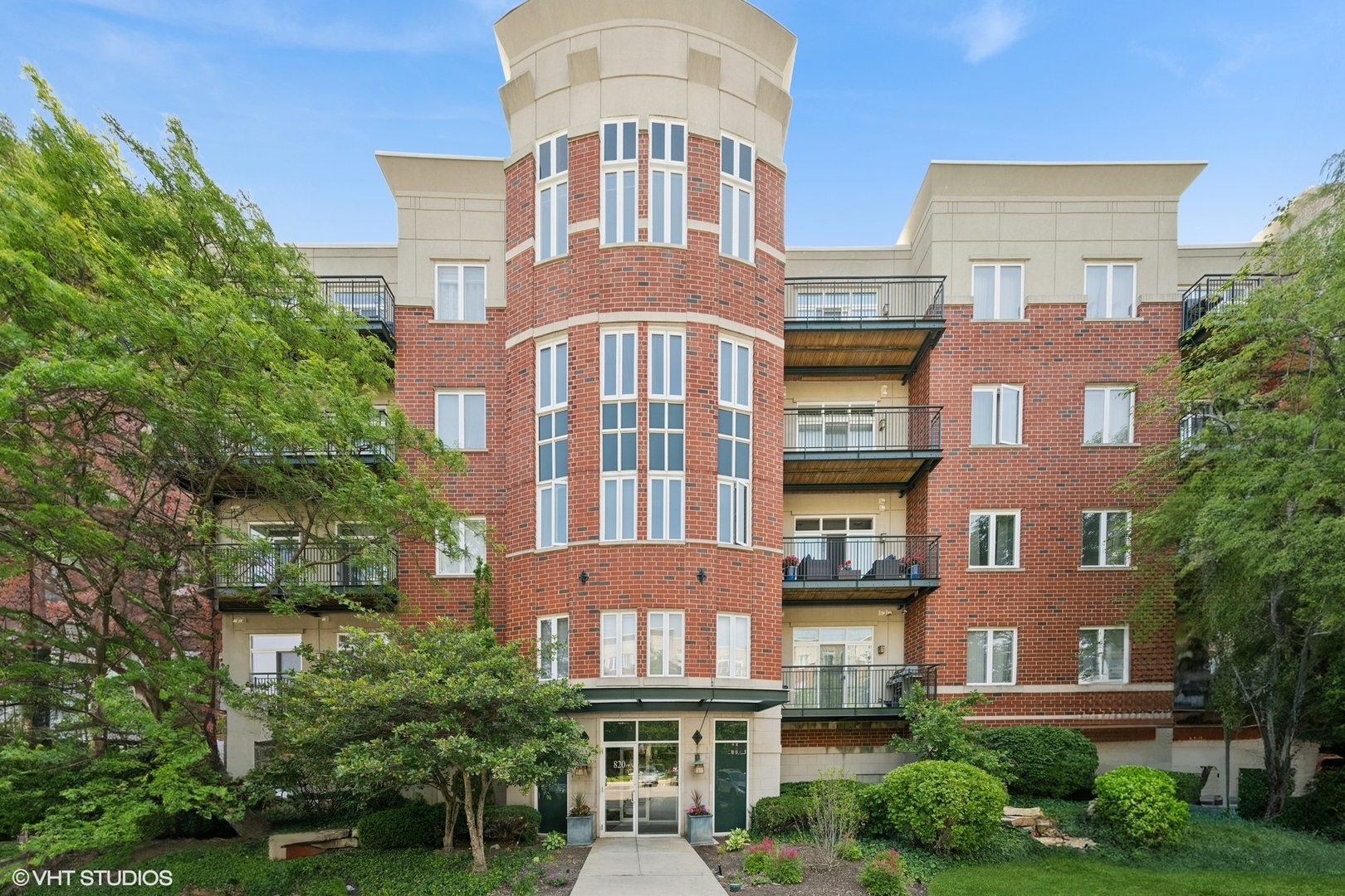 820 Weidner Road, Unit 409 Buffalo Grove, IL 60089 - Photo 1 of 1