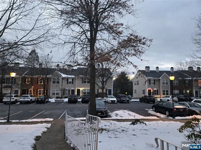 $3,300 | 2080 Drake Court, Mahwah, NJ 07430