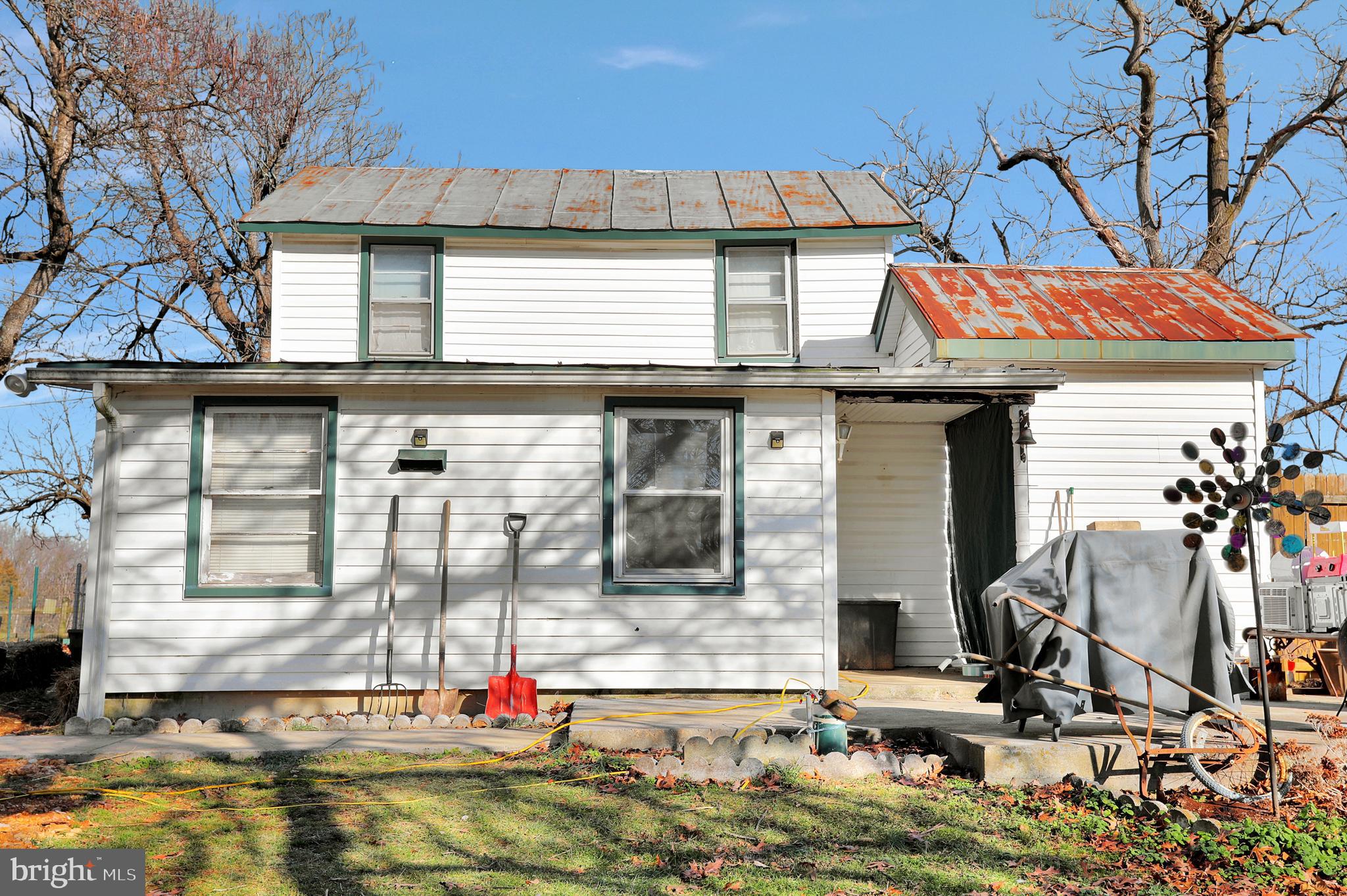 806 Esteppe Road Front Royal, VA 22630 - Photo 6 of 30 Gallery Image 6
