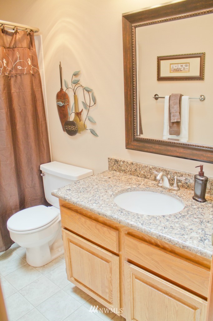 9006 Northeast 151st Place Bothell, WA 98011 - Photo 16 of 21 Gallery Image 16