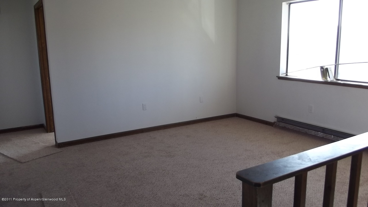 2686 East Avenue Rifle, CO 81650 - Photo 3 of 7 living room