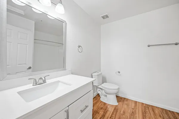 $1,399 | 3065 North 67th Avenue, Unit 203, Phoenix, AZ 85033