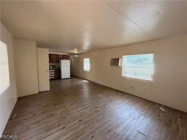 $895 | 8146 Tolles Drive, North Fort Myers, FL 33917