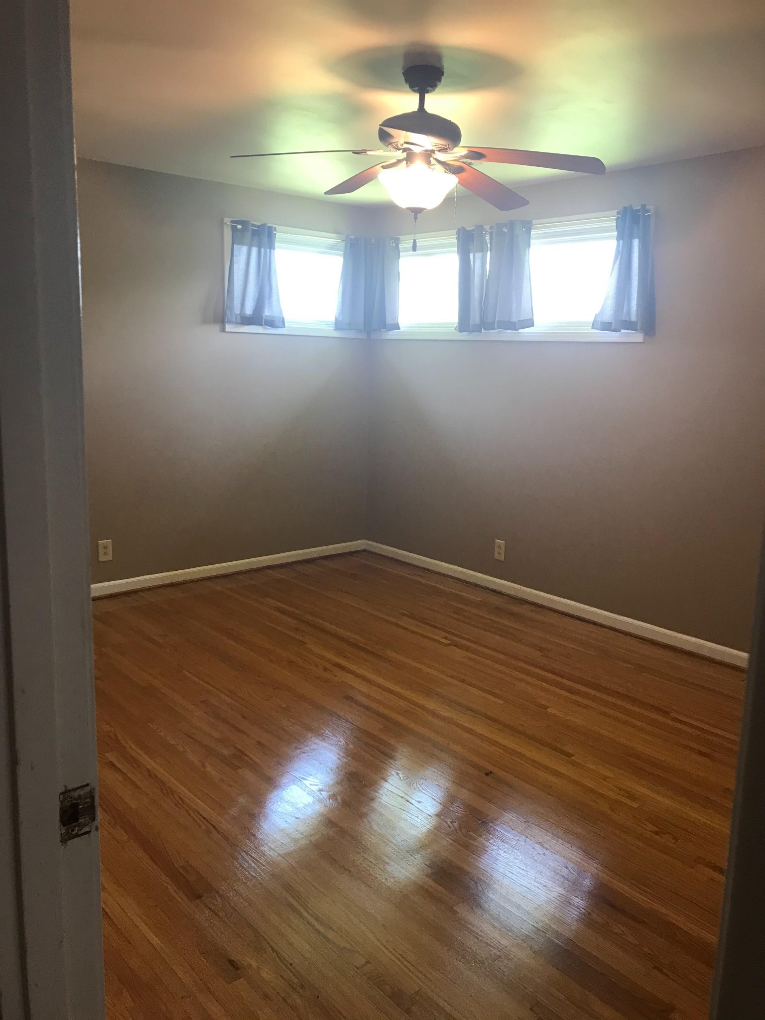 2107 Layton Road Clarksville, TN 37043 - Photo 13 of 16 Gallery Image 13