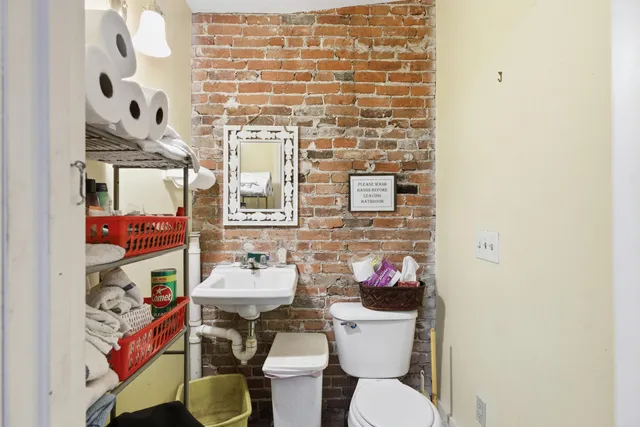 $439,900 | 275 Main Street, South Berwick, ME 03908