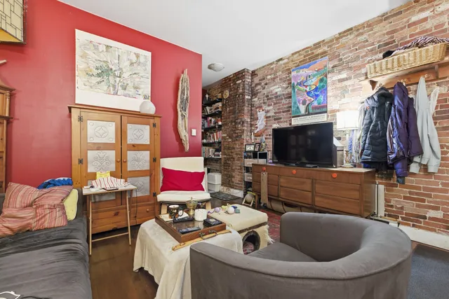 $439,900 | 275 Main Street, South Berwick, ME 03908