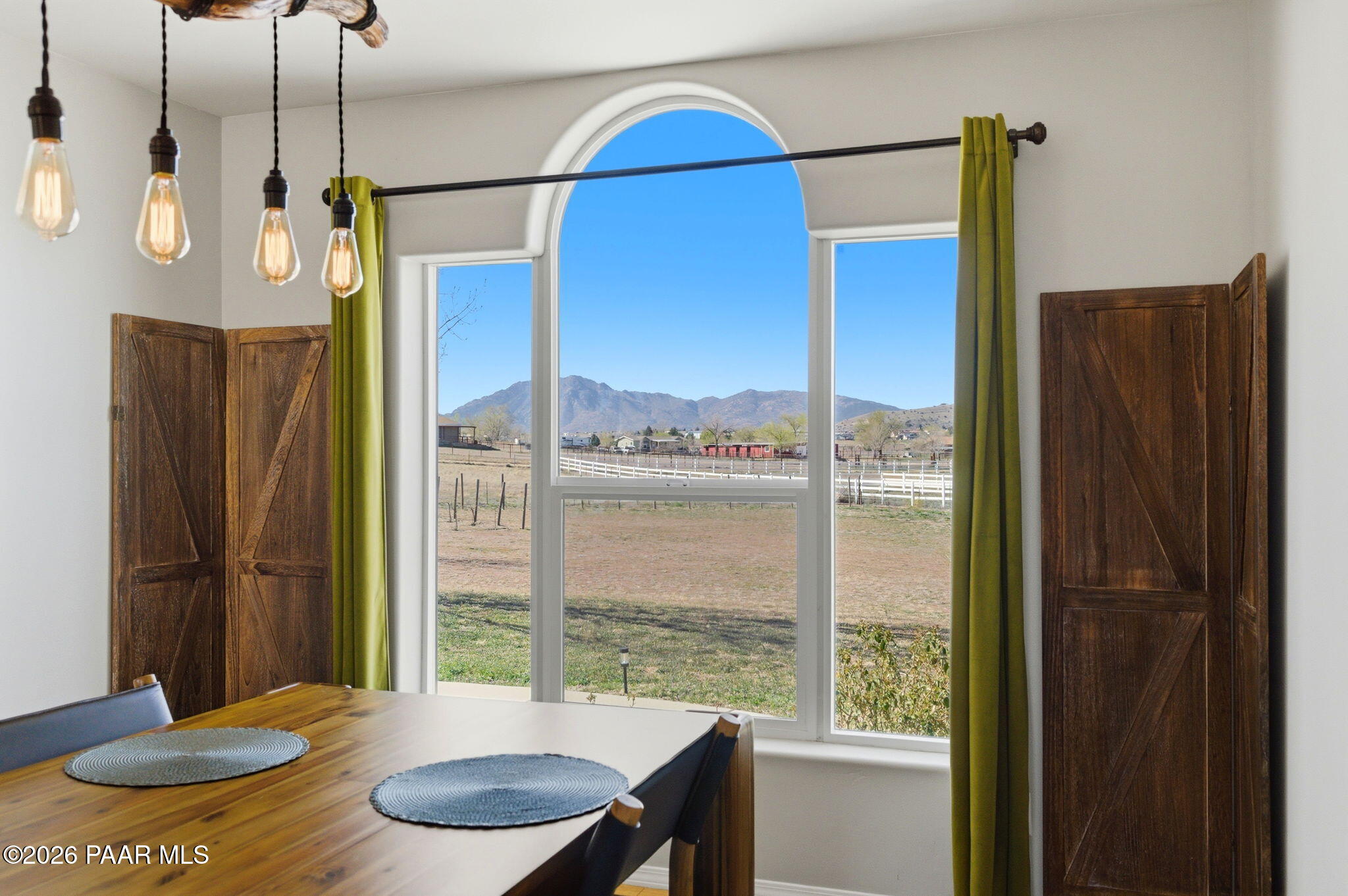 445 South Bella Road Chino Valley, AZ 86323 - Photo 21 of 42 Dining Room View
