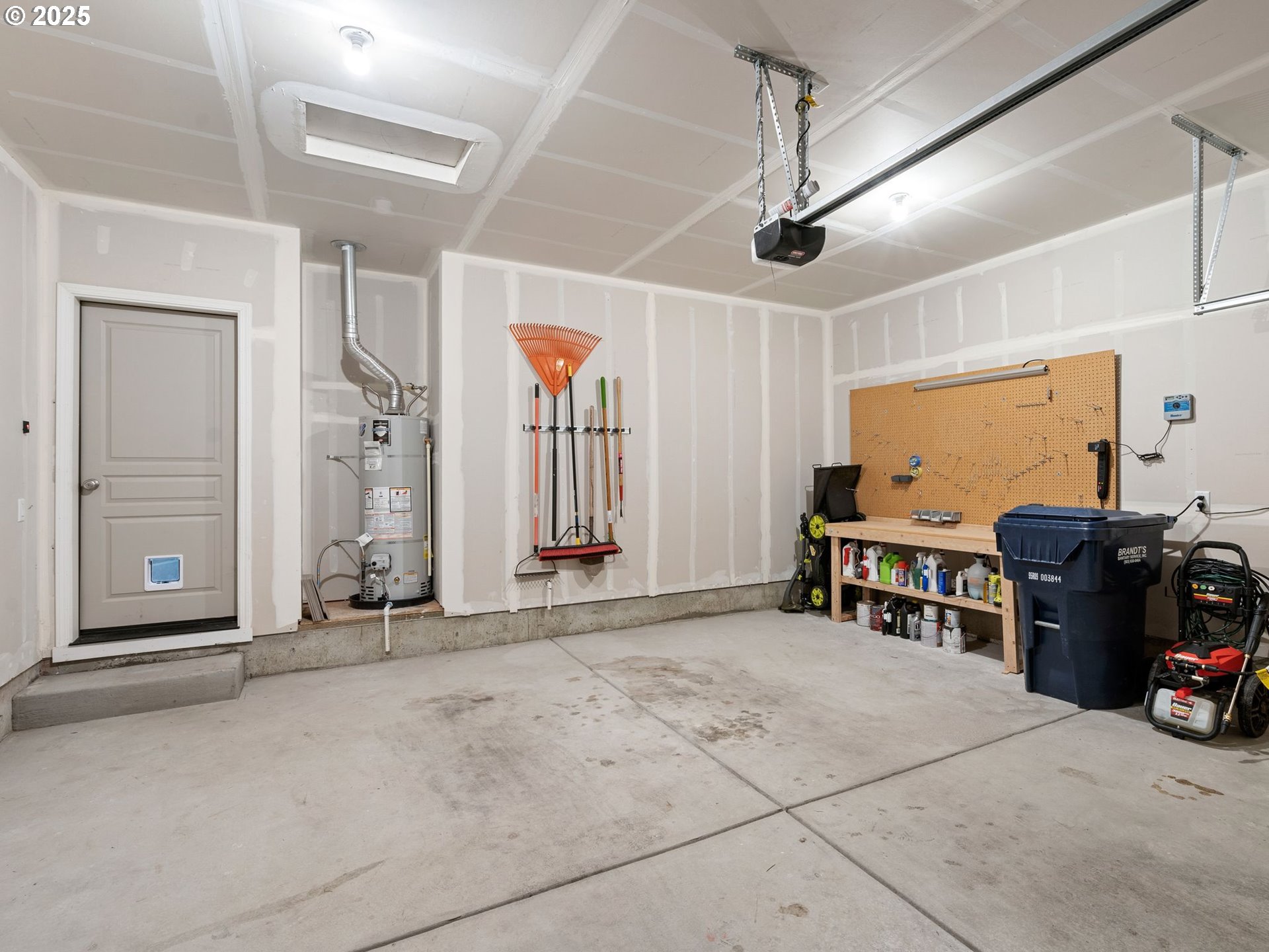 1372 Washington Street Independence, OR 97351 - Photo 21 of 29 Gallery Image 21
