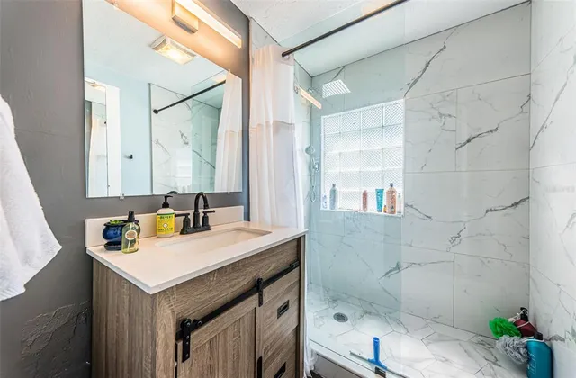 $1,200,000 | 3730 Foster Hill Drive North, St. Petersburg, FL 33704