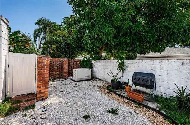 $1,200,000 | 3730 Foster Hill Drive North, St. Petersburg, FL 33704