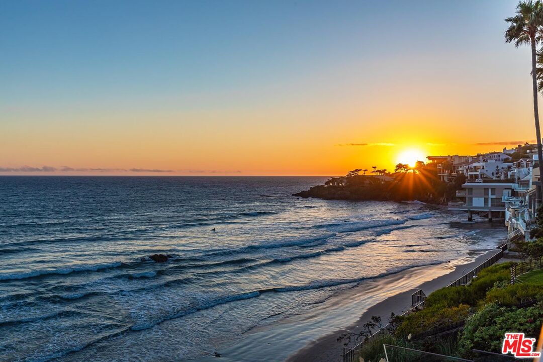 31412 Broad Beach Road Malibu, CA 90265 - Photo 27 of 32 a view of an ocean view