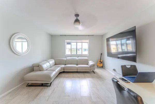 $135,000 | 6260 Northeast 18th Avenue, Unit 824, Fort Lauderdale, FL 33334