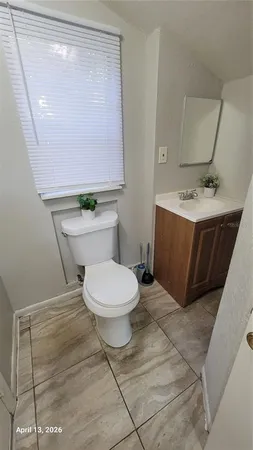 $950 | 411 Ave E Southeast, Unit B, Winter Haven, FL 33880