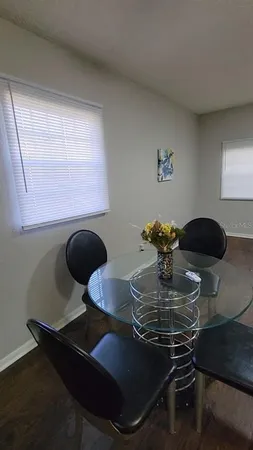 $950 | 411 Ave E Southeast, Unit B, Winter Haven, FL 33880