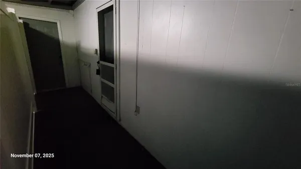 $950 | 411 Ave E Southeast, Unit B, Winter Haven, FL 33880