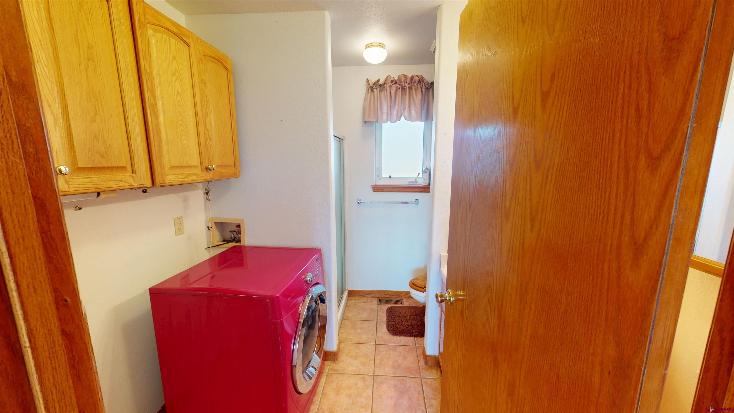 39865 Nelson Road Paonia, CO 81428 - Photo 24 of 38 a bathroom with a sink and a mirror