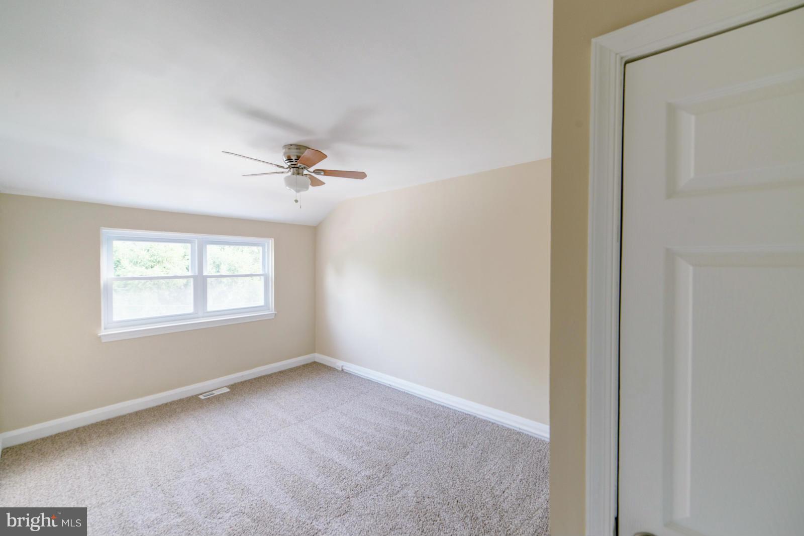 233 Ridge Avenue Baltimore, MD 21286 - Photo 11 of 16 Bedroom