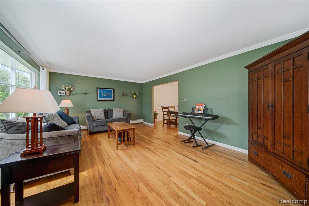 35888 Springvale Street Farmington Hills, MI 48331 - Photo 3 of 35