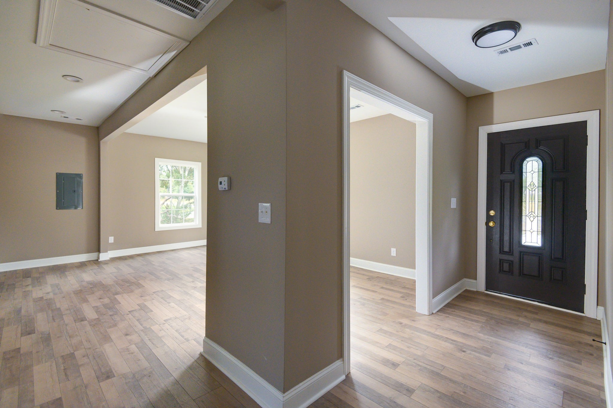 702 Southwest Atlantic Street Tullahoma, TN 37388 - Photo 5 of 19