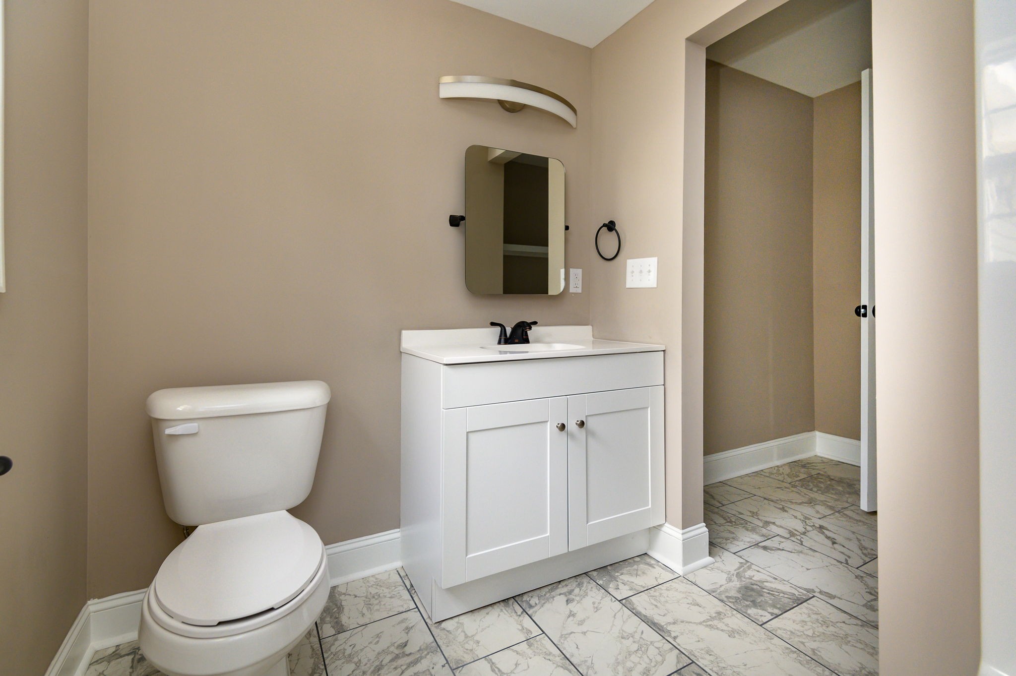 702 Southwest Atlantic Street Tullahoma, TN 37388 - Photo 9 of 19