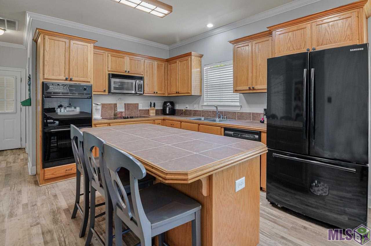 15293 Jim Mayers Road Prairieville, LA 70769 - Photo 10 of 28 Gallery Image 10