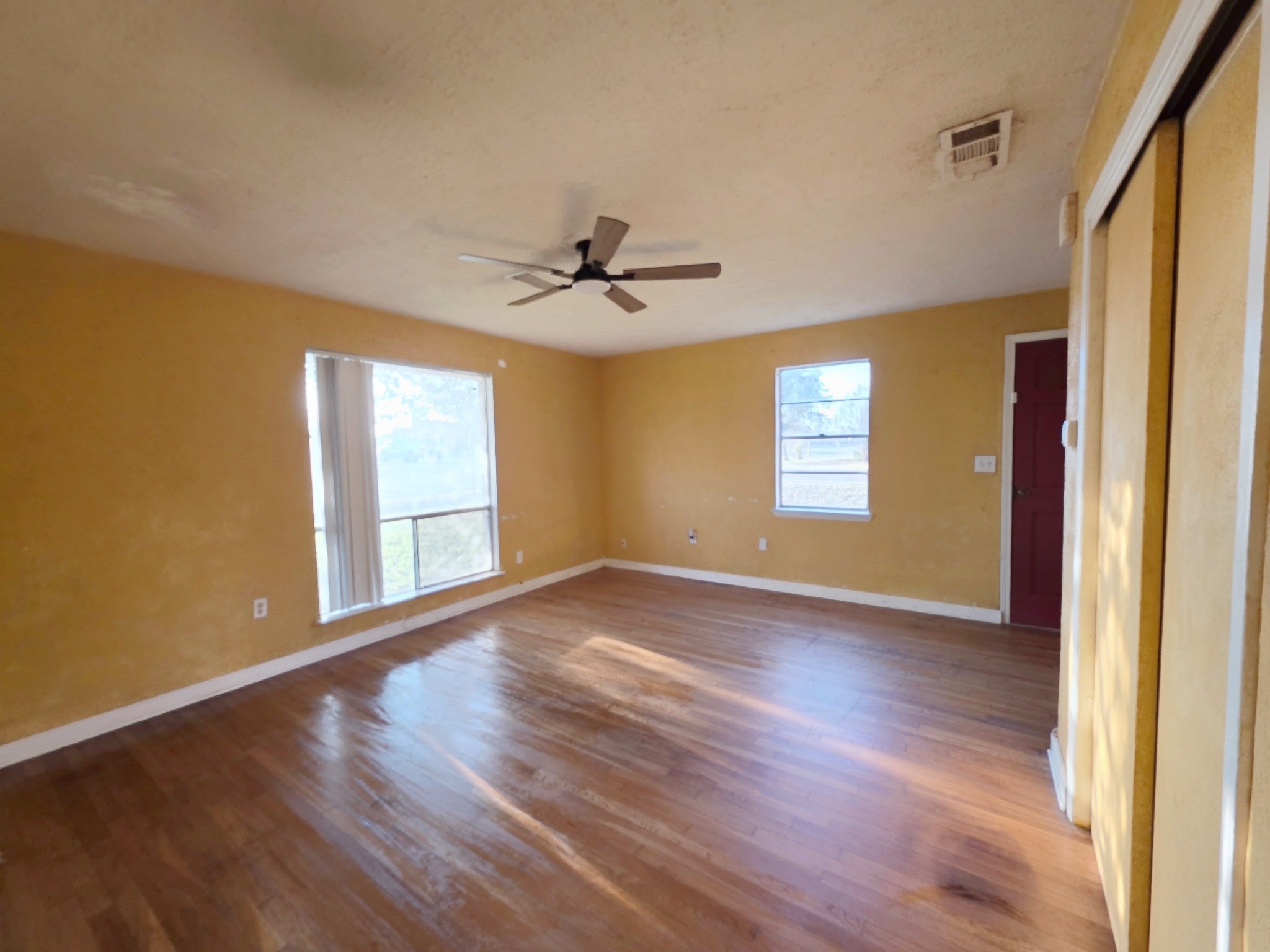 111 South Harvey House Road Somerville, TX 77879 - Photo 4 of 20