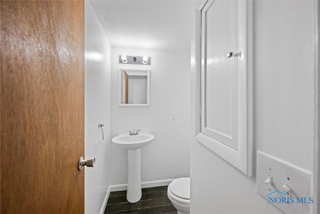 5488 Brook Point Road Toledo, OH 43611 - Photo 24 of 33 Gallery Image 24