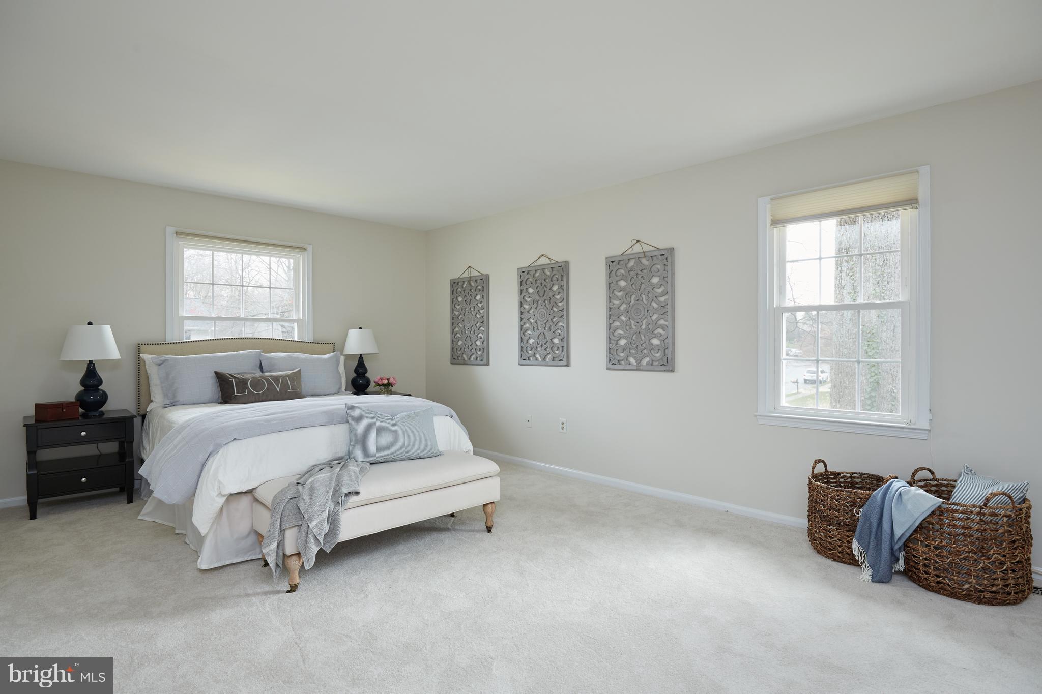 2713 Glencroft Road Vienna, VA 22181 - Photo 16 of 29 Bedroom (Master)