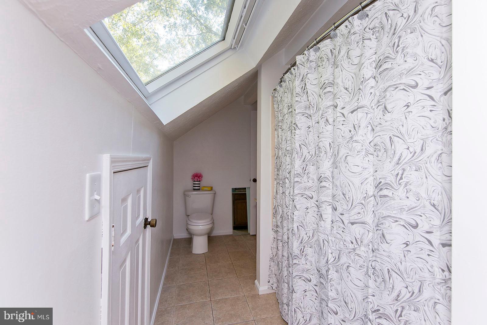 163 Adams Road Winchester, VA 22603 - Photo 12 of 78 Gallery Image 12