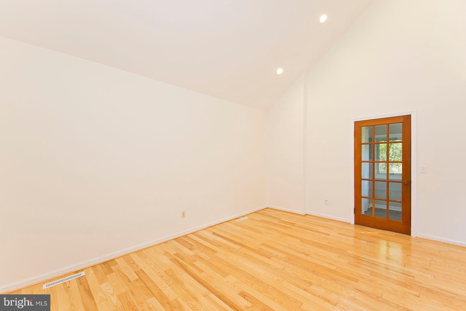 163 Adams Road Winchester, VA 22603 - Photo 42 of 78 Gallery Image 42