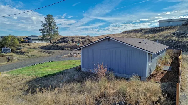 $215,000 | 710 South Dayton Street, Sprague, WA 99032