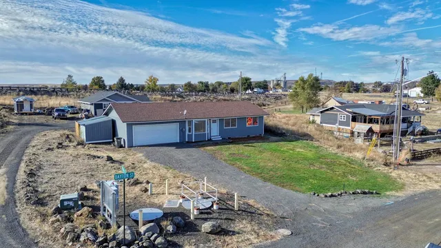 $215,000 | 710 South Dayton Street, Sprague, WA 99032