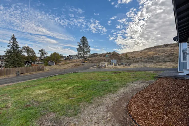 $215,000 | 710 South Dayton Street, Sprague, WA 99032