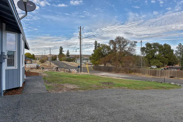 $215,000 | 710 South Dayton Street, Sprague, WA 99032