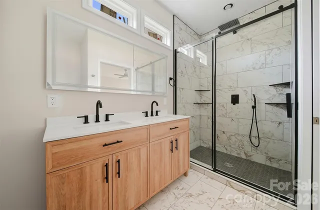 $319,990 | 162 4th Street Northeast, Taylorsville, NC 28681