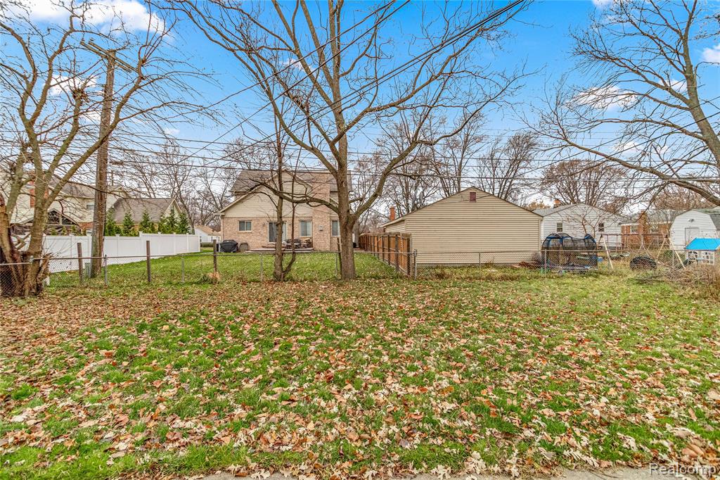 6429 North Beech Daly Road Dearborn Heights, MI 48127 - Photo 33 of 33