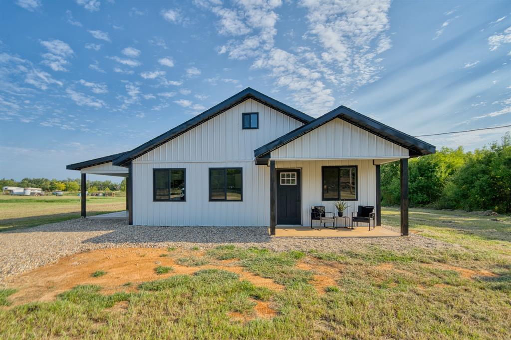 104 Private Road Omaha, TX 75571 - Photo 1 of 37 Gallery Image 1