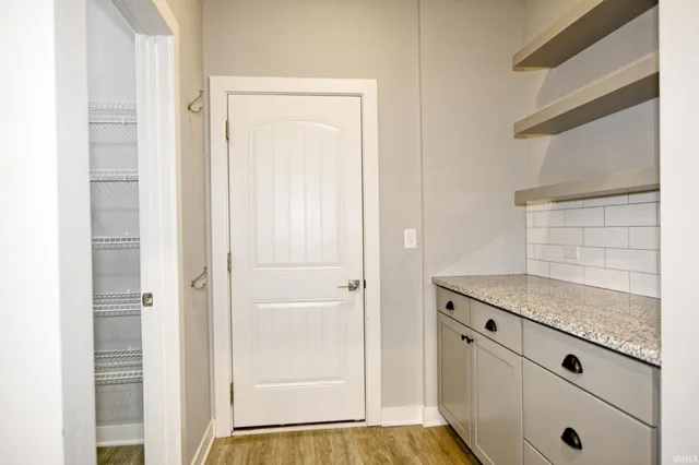 $359,900 | 2804 Kincheloe Court, Evansville, IN 47725